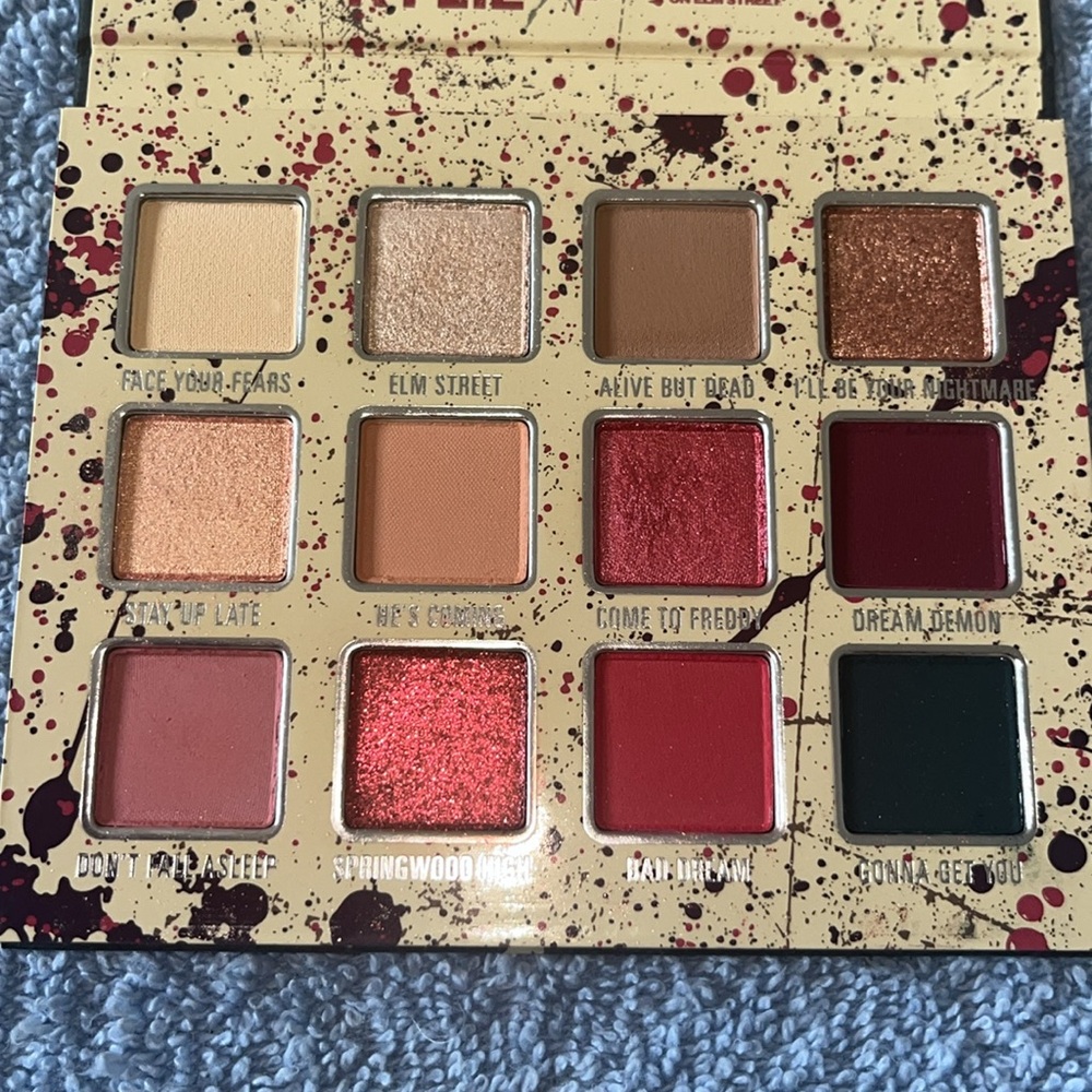 Kylie makeup bundle - Picture 4 of 4